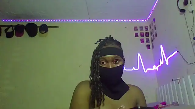 Snapshot of BZ2023 chatting on February 13, 2026, 1:40 pm BZ2023 online show from February 13, 2026, 1:40 pm