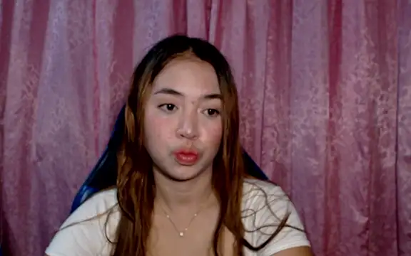 pinay mayahiga online show from May 11, 2026, 2:34 pm
