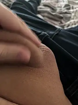 Snapshot of longdong00789 chatting on February 11, 2026, 11:37 am longdong00789 online show from February 11, 2026, 11:37 am