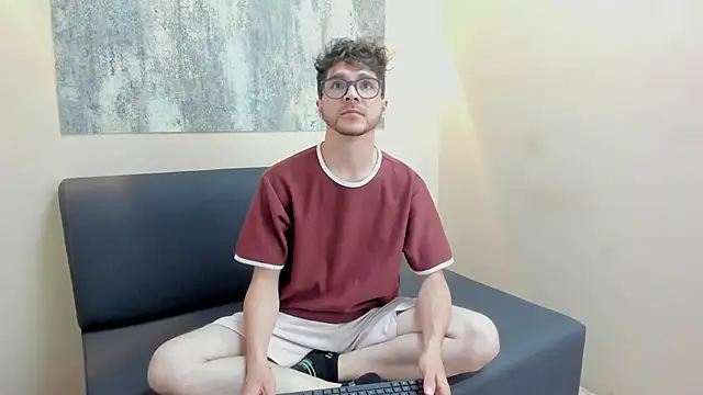 MATTHEW EVANS1 online show from January 17, 2026, 1:49 pm