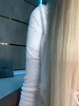 lexarays online show from January 16, 2026, 3:49 pm