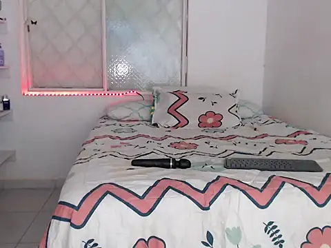 Snapshot of julieth_spencer1 chatting on January 16, 2026, 1:37 pm julieth spencer1 online show from January 16, 2026, 1:37 pm