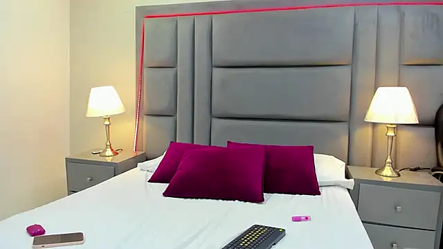 KendalFoxx online show from April 10, 2026, 12:21 pm