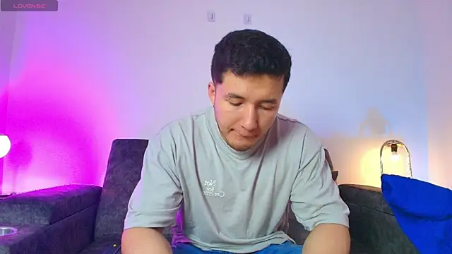 Alexander Connor online show from March 28, 2026, 12:05 pm