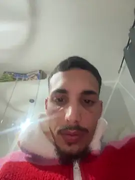 Snapshot of piccolo2002 chatting on March 9, 2026, 7:40 pm piccolo2002 online show from March 9, 2026, 7:40 pm