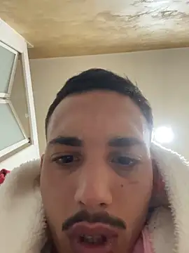 Snapshot of piccolo2002 chatting on March 20, 2026, 10:09 am piccolo2002 online show from March 20, 2026, 10:09 am