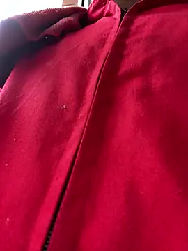 Snapshot of santiObrero chatting on February 3, 2026, 4:56 pm santiObrero online show from February 3, 2026, 4:56 pm