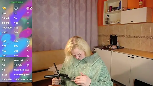 Snapshot of LisaWiliams chatting on February 17, 2026, 4:13 pm LisaWiliams online show from February 17, 2026, 4:13 pm