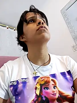 mitzukywinteer online show from March 9, 2026, 9:19 pm