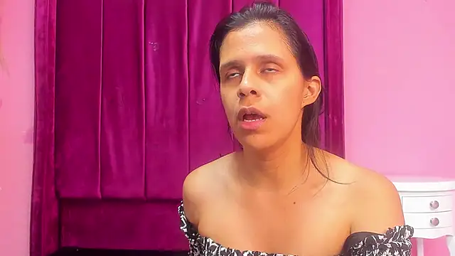 mitzukywinteer online show from April 10, 2026, 8:02 pm