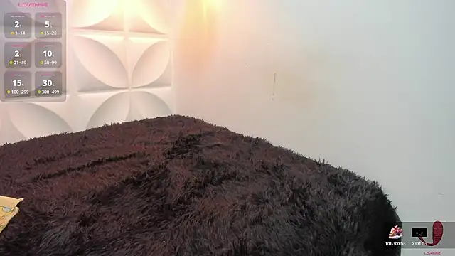 zaira skinny online show from March 14, 2026, 7:52 pm