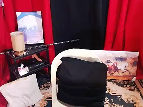 Snapshot of ExoticBigcockQueen chatting on June 17, 2026, 7:37 pm ExoticBigcockQueen online show from June 17, 2026, 7:37 pm