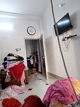 Hot-Tinaa online show from March 23, 2026, 2:48 am