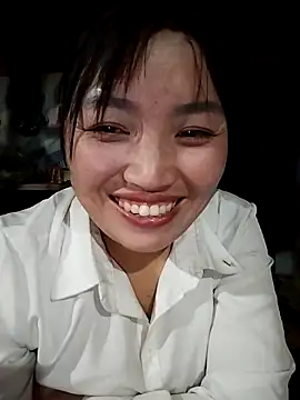 lia-coy online show from February 15, 2026, 12:47 pm