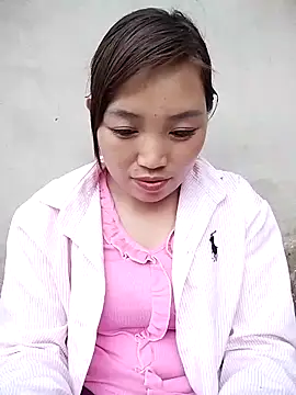 lia-coy online show from April 20, 2026, 11:24 am