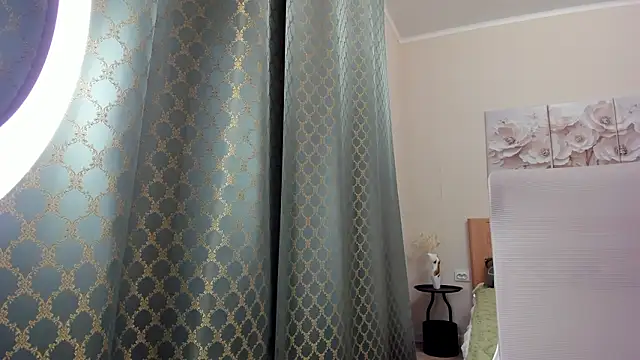 sweet bl0nde online show from February 28, 2026, 8:37 am