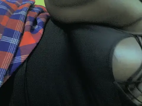 champers1234 online show from April 15, 2026, 6:20 am