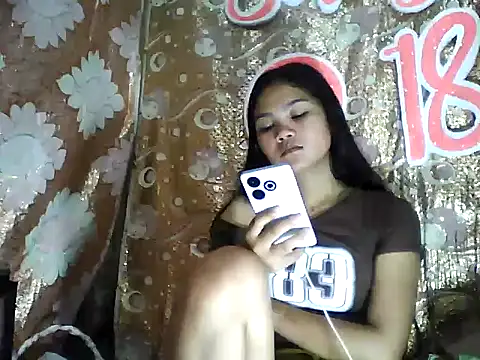 PinaySkinnyJust18 online show from February 14, 2026, 11:23 pm