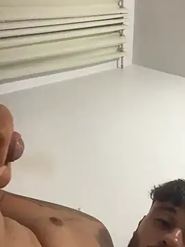 Snapshot of peuba12 chatting on February 23, 2026, 12:41 am peuba12 online show from February 23, 2026, 12:41 am