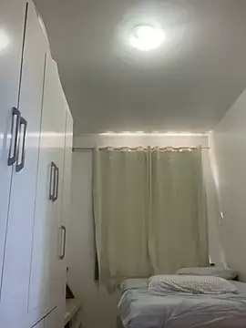 peuba12 online show from March 17, 2026, 12:52 pm