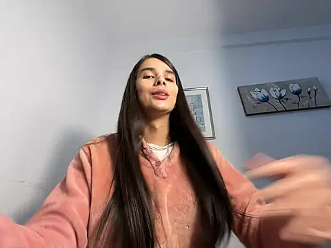 Lily WellGifted online show from February 3, 2026, 9:42 pm