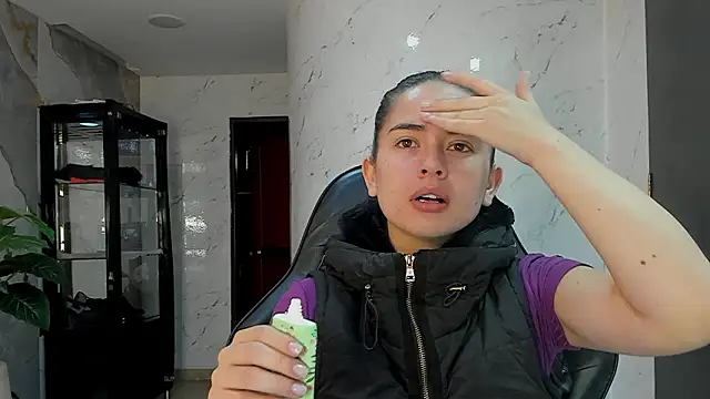 Snapshot of Qetsyah_tf chatting on February 7, 2026, 2:10 pm Qetsyah tf online show from February 7, 2026, 2:10 pm