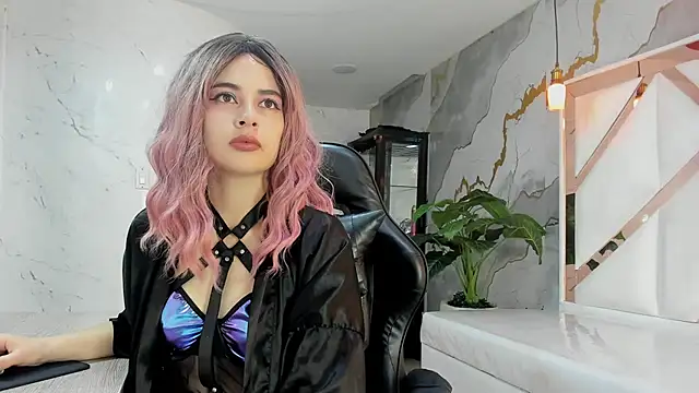 Qetsyah tf online show from March 31, 2026, 1:22 pm