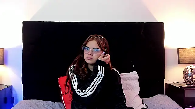 queen missy online show from July 4, 2026, 9:21 pm
