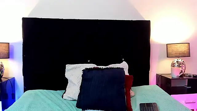 queen missy online show from July 24, 2026, 9:13 pm