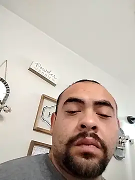 Snapshot of daringprince chatting on February 20, 2026, 4:51 pm daringprince online show from February 20, 2026, 4:51 pm