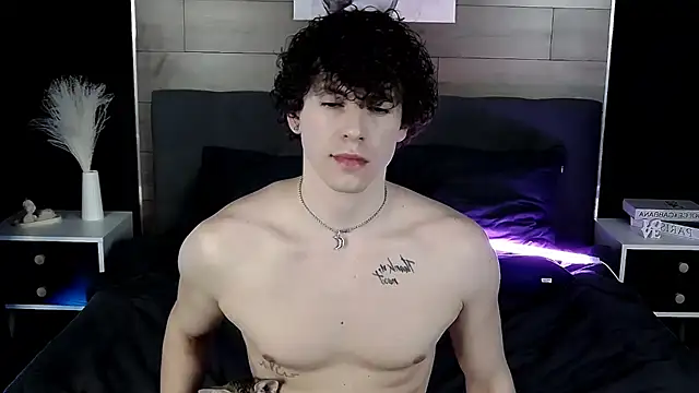 TylerGibson online show from March 25, 2026, 5:13 am