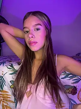 BellaMoon  online show from March 13, 2026, 4:30 am