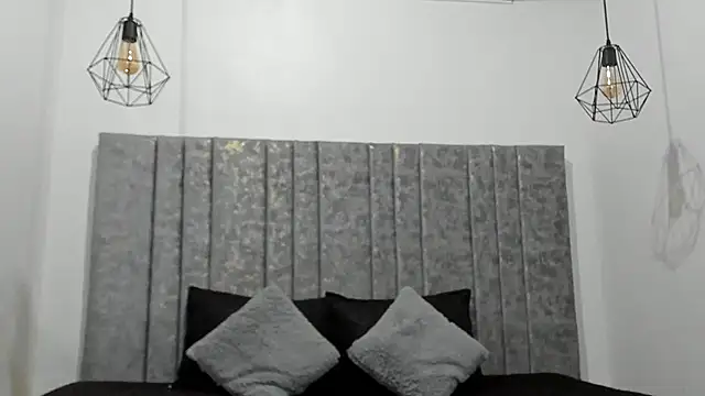 Snapshot of Calvin_Hunter chatting on February 18, 2026, 11:01 pm Calvin Hunter online show from February 18, 2026, 11:01 pm