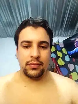 Snapshot of AxelWhitte chatting on February 6, 2026, 11:41 pm AxelWhitte online show from February 6, 2026, 11:41 pm