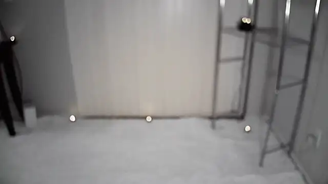 realivorydesire online show from January 17, 2026, 4:28 am