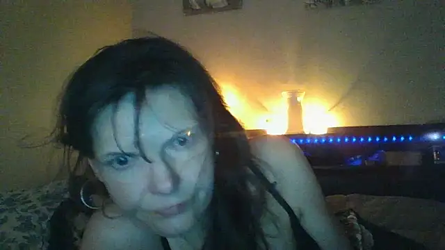 coriplaymate229848 online show from May 5, 2026, 5:04 am