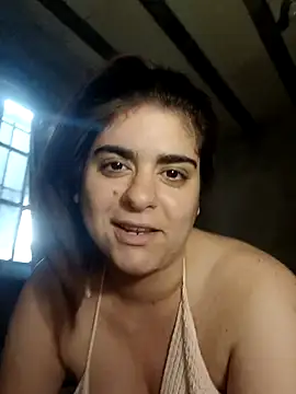 Snapshot of CherryRabitt chatting on February 12, 2026, 8:15 pm CherryRabitt online show from February 12, 2026, 8:15 pm