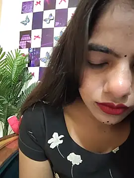 Snapshot of Alisha_Babyy chatting on July 18, 2026, 3:22 am Alisha Babyy online show from July 18, 2026, 3:22 am