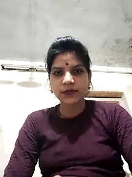 Radha hot online show from June 17, 2026, 6:53 pm