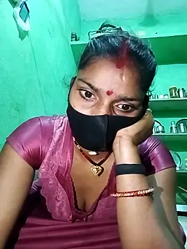 Cute  tanu online show from February 17, 2026, 7:53 pm