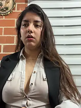 A-uroora online show from April 26, 2026, 9:07 am