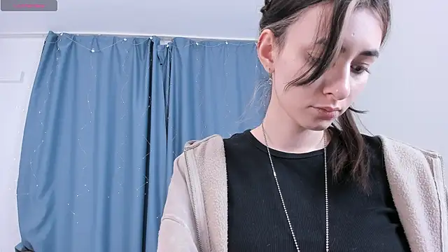 JackiYoss online show from February 19, 2026, 12:23 pm