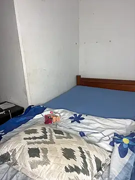 Dominicvincell online show from March 5, 2026, 9:55 pm