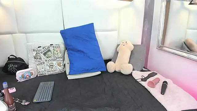 Martina armos online show from February 12, 2026, 1:50 pm