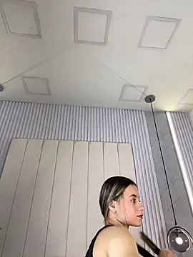 Snapshot of JuliaColemann chatting on March 1, 2026, 12:07 pm JuliaColemann online show from March 1, 2026, 12:07 pm