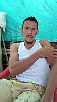 juanmaur22 online show from February 27, 2026, 5:35 pm