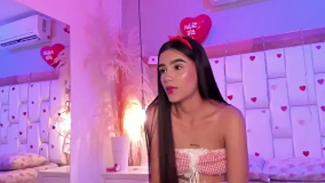 Snapshot of StefanyCondia chatting on February 18, 2026, 6:04 pm StefanyCondia online show from February 18, 2026, 6:04 pm