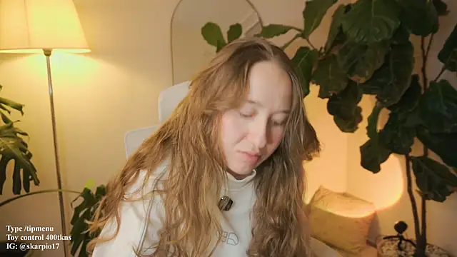 Snapshot of Scarlett_NoirMuse chatting on February 22, 2026, 12:34 am Scarlett NoirMuse online show from February 22, 2026, 12:34 am