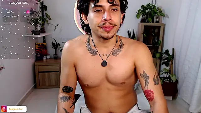 Magnuz Col online show from February 21, 2026, 5:52 am