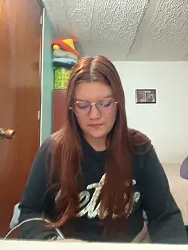 Vixroy7 online show from June 17, 2026, 12:02 am